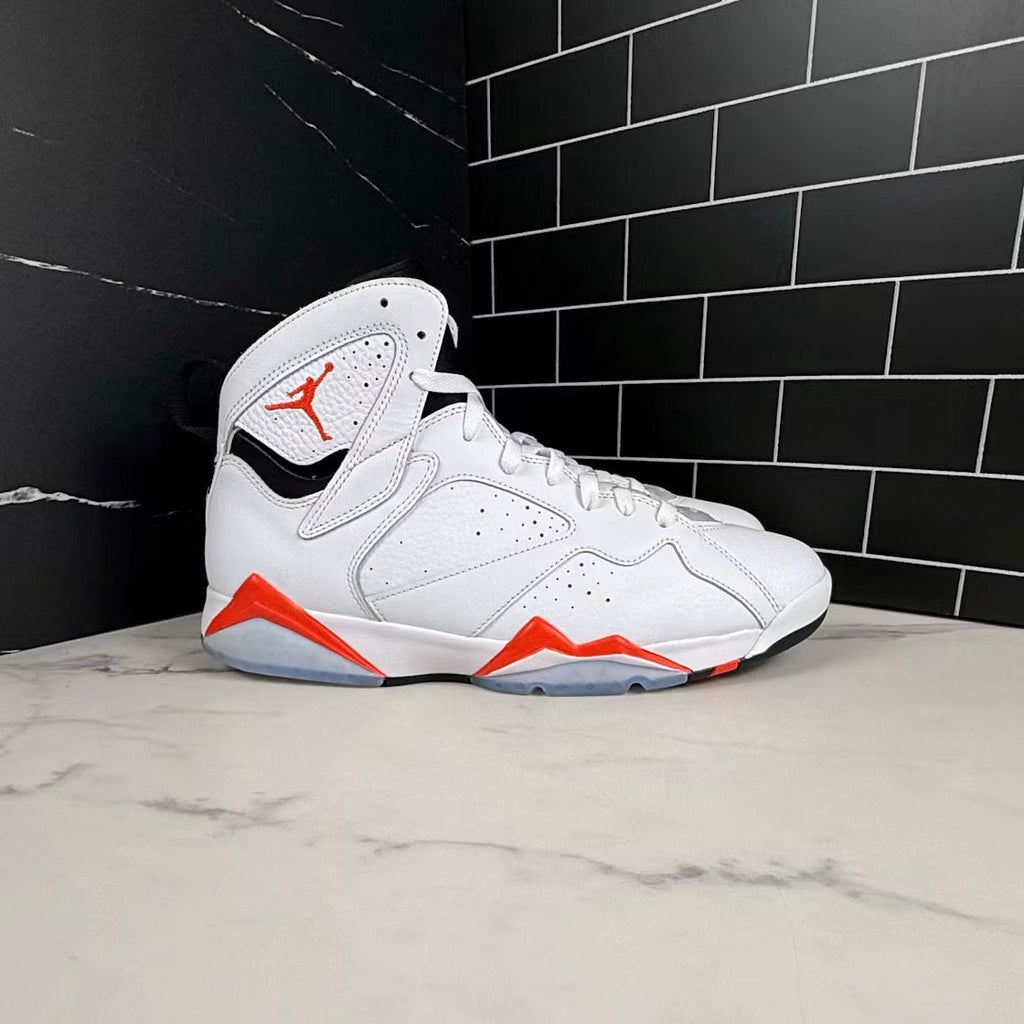Used - Air Jordan 7 Retro White Infrared - US M 12 - detail 1