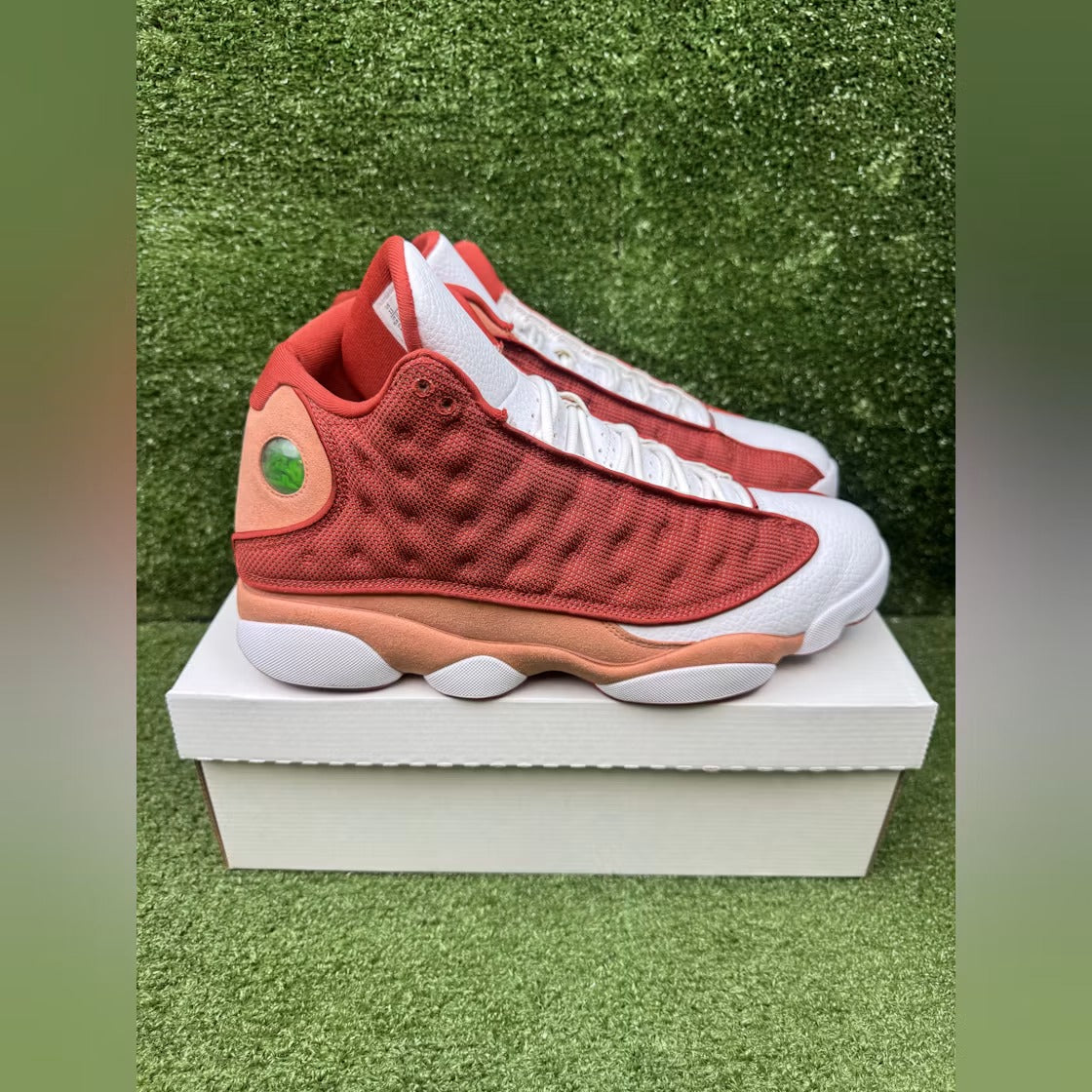 Used - Air Jordan 13 Retro Dune Red - US M 13 - detail 3