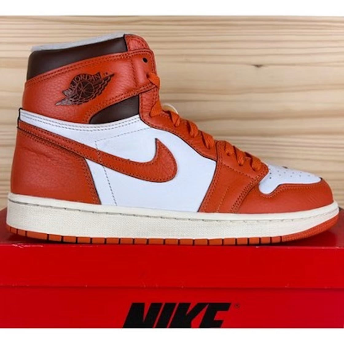 Used - Air Jordan 1 Retro High OG Starfish (Women's) - US W 11 - detail 1